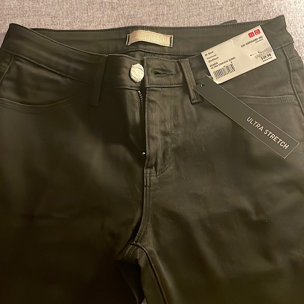 Uniqlo Ladies Black Ultra Stretch Jeans 25x 33